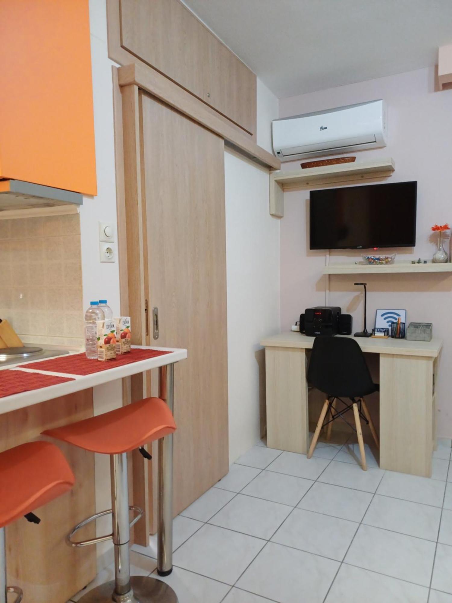 Orange * Heraklion (Crete)