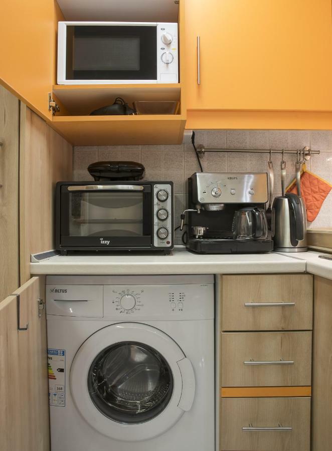 Orange Apartment